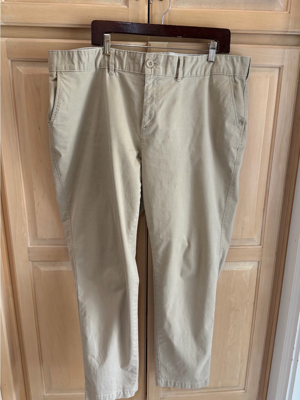 Eddie Bauer Khaki Tan Chino Pants 20W